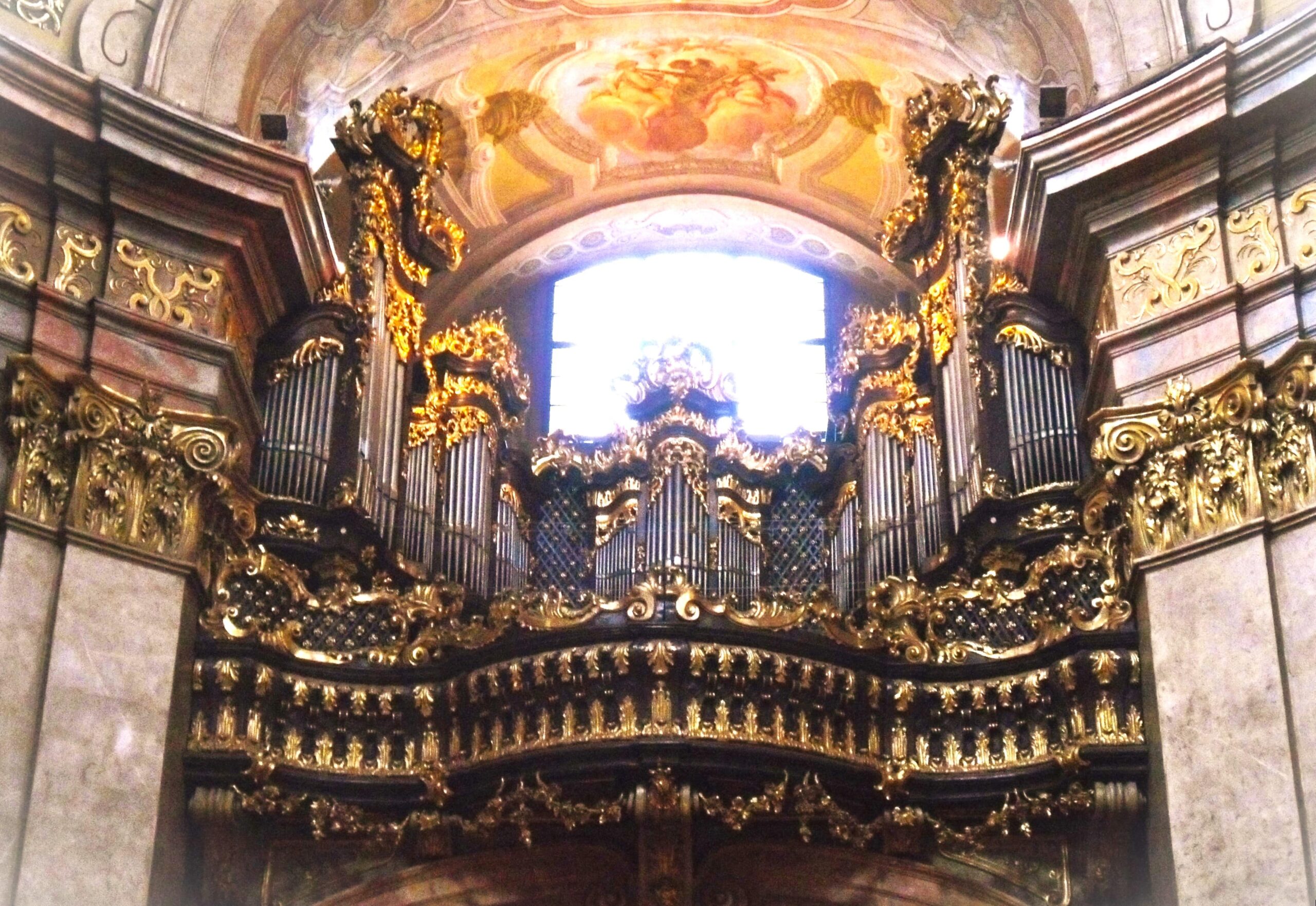 Featured Post Image - L’organo a canne: il re degli strumenti