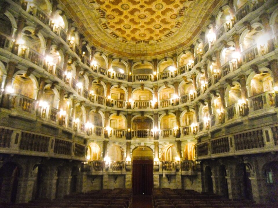 Mantova - Teatro Scientifico del Bibiena
